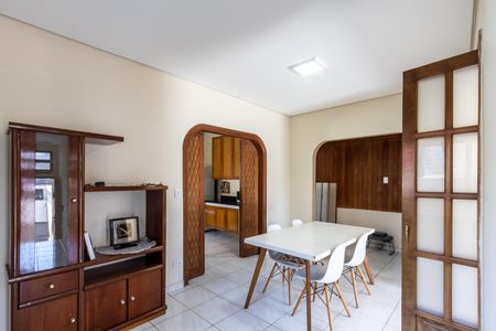 Casa para alugar com 200m², 1 quarto e 1 vaga