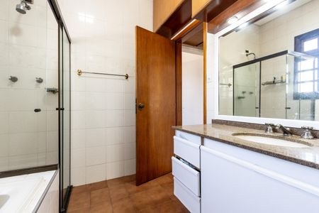 Casa para alugar com 200m², 1 quarto e 1 vaga