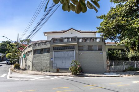 Casa para alugar com 200m², 1 quarto e 1 vaga