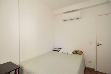 Apartamento à venda com 84m², 3 quartos e 2 vagasQuarto 2