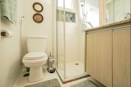 Apartamento à venda com 84m², 3 quartos e 2 vagasBanheiro