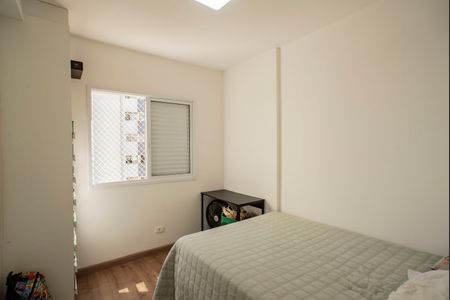 Apartamento à venda com 84m², 3 quartos e 2 vagasQuarto 2