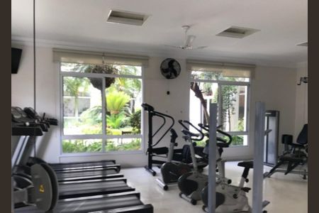Apartamento à venda com 107m², 2 quartos e 2 vagas Apartamento à venda com 107m², 2 quartos e 2 vagasacademia