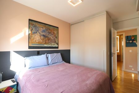 Apartamento à venda com 164m², 3 quartos e 3 vagasSuíte 2