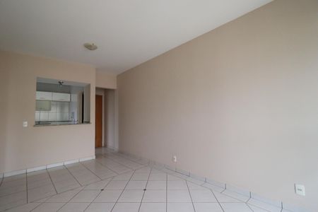 Sala de apartamento para alugar com 1 quarto, 55m² em Centro, Ribeirão Preto