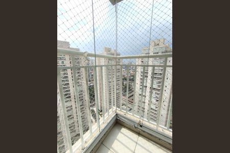 Apartamento à venda com 86m², 3 quartos e 2 vagas Apartamento à venda com 86m², 3 quartos e 2 vagasVaranda
