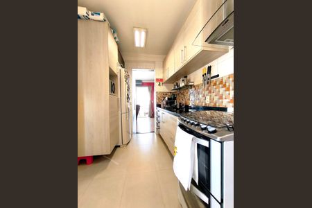 Apartamento à venda com 86m², 3 quartos e 2 vagas Apartamento à venda com 86m², 3 quartos e 2 vagasCozinha