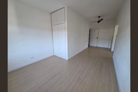 Apartamento para alugar com 55m², 1 quarto e sem vagaSala