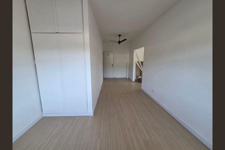 Apartamento para alugar com 55m², 1 quarto e sem vagaSala