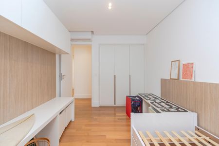 Apartamento à venda com 108m², 2 quartos e 1 vaga Apartamento à venda com 108m², 2 quartos e 1 vagaQuarto