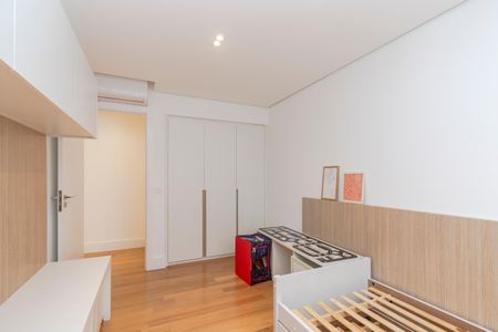 Apartamento à venda com 108m², 2 quartos e 1 vaga Apartamento à venda com 108m², 2 quartos e 1 vagaQuarto