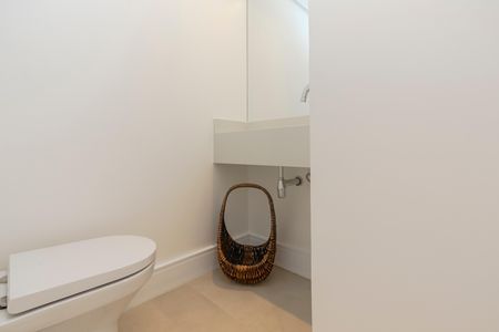 Apartamento à venda com 108m², 2 quartos e 1 vaga Apartamento à venda com 108m², 2 quartos e 1 vagaLavabo