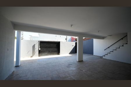 Casa à venda com 195m², 3 quartos e 4 vagasGaragem