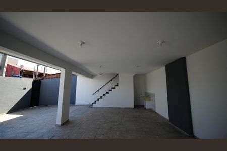Casa à venda com 195m², 3 quartos e 4 vagasGaragem