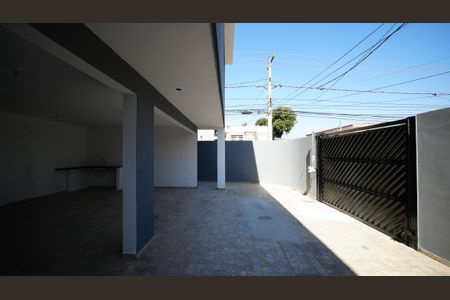 Casa à venda com 195m², 3 quartos e 4 vagasGaragem