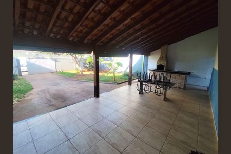 Casa para alugar com 200m², 2 quartos e 5 vagasChurrasqueira