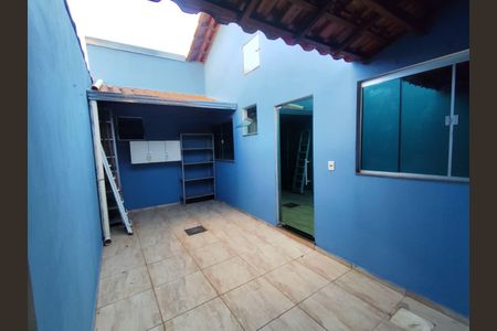 Casa para alugar com 200m², 2 quartos e 5 vagasÁrea de serviço