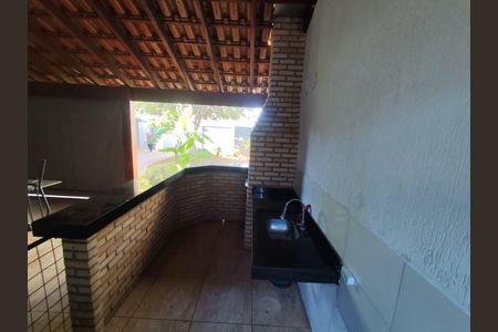 Casa para alugar com 200m², 2 quartos e 5 vagasChurrasqueira