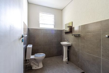 Casa para alugar com 300m², 3 quartos e sem vagaBanheiro