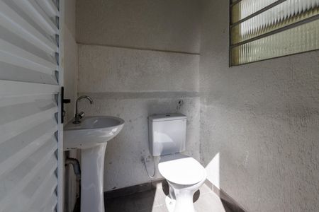 Casa para alugar com 300m², 3 quartos e sem vagaBanheiro Externo