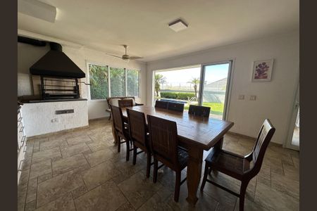 Casa de condomínio para alugar com 600m², 5 quartos e 6 vagasChurrasqueira
