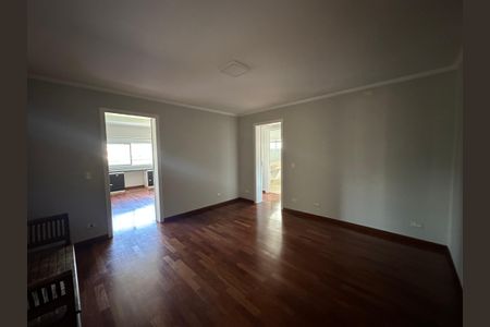 Casa de condomínio para alugar com 600m², 5 quartos e 6 vagasSuíte 3