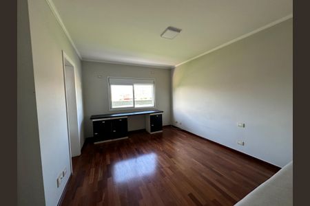 Casa de condomínio para alugar com 600m², 5 quartos e 6 vagasSuíte 3