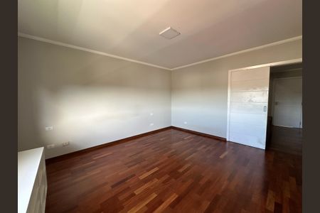 Casa de condomínio para alugar com 600m², 5 quartos e 6 vagasSuíte 2
