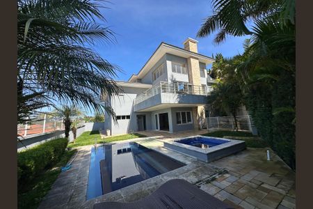 Casa de condomínio para alugar com 600m², 5 quartos e 6 vagasPiscina