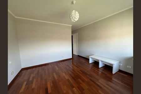 Casa de condomínio para alugar com 600m², 5 quartos e 6 vagasSuíte 4