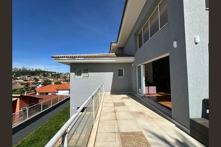 Casa de condomínio para alugar com 600m², 5 quartos e 6 vagasVaranda da Sala