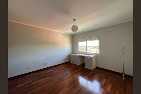 Casa de condomínio para alugar com 600m², 5 quartos e 6 vagasSuíte 1
