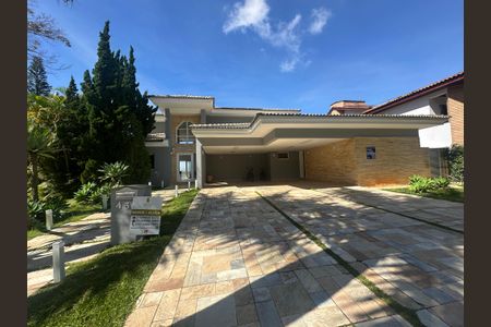 Casa de condomínio para alugar com 600m², 5 quartos e 6 vagasGaragem