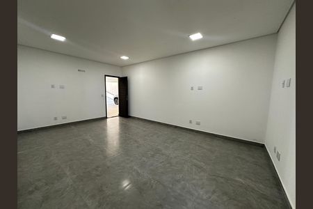 Casa de condomínio à venda com 304m², 4 quartos e 4 vagasSuíte 3