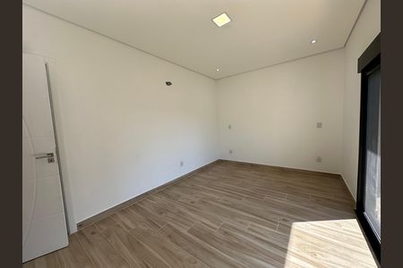 Casa de condomínio à venda com 304m², 4 quartos e 4 vagasSuíte 2