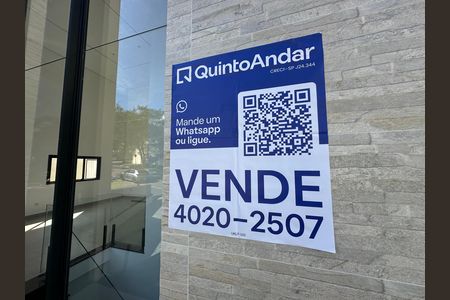 Casa de condomínio à venda com 304m², 4 quartos e 4 vagasFachada