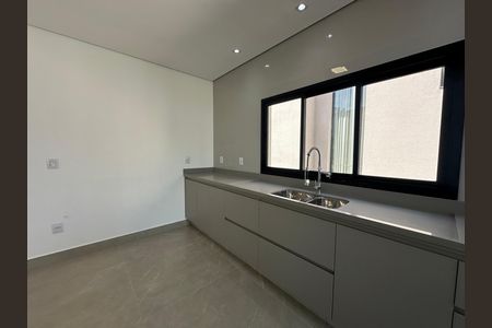 Casa de condomínio à venda com 304m², 4 quartos e 4 vagasCozinha
