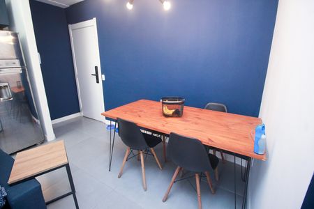 Apartamento à venda com 52m², 2 quartos e sem vaga Apartamento à venda com 52m², 2 quartos e sem vagaSala de Jantar