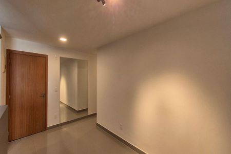 Sala de apartamento para alugar com 2 quartos, 45m² em Vila Satúrnia, Campinas