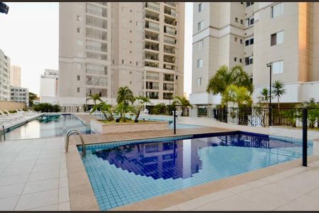 Apartamento para alugar com 82m², 2 quartos e 2 vagas Apartamento para alugar com 82m², 2 quartos e 2 vagasÁrea comum - Piscina