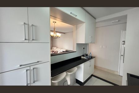 Apartamento para alugar com 82m², 2 quartos e 2 vagas Apartamento para alugar com 82m², 2 quartos e 2 vagasCozinha