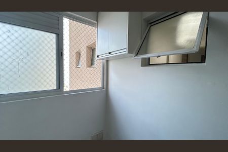 Apartamento para alugar com 82m², 2 quartos e 2 vagas Apartamento para alugar com 82m², 2 quartos e 2 vagasÁrea de Serviço