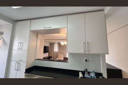 Apartamento para alugar com 82m², 2 quartos e 2 vagas Apartamento para alugar com 82m², 2 quartos e 2 vagasCozinha