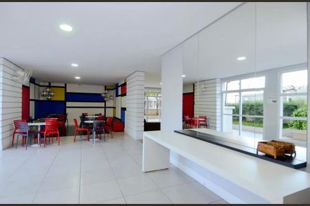 Apartamento para alugar com 82m², 2 quartos e 2 vagas Apartamento para alugar com 82m², 2 quartos e 2 vagasÁrea comum - Salão de festas