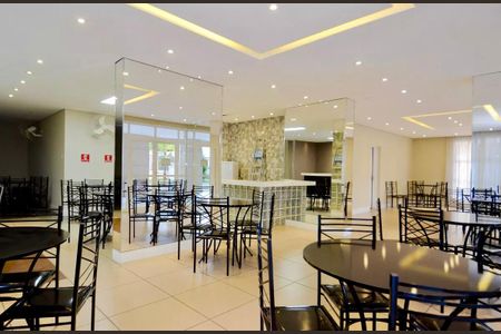 Apartamento para alugar com 82m², 2 quartos e 2 vagas Apartamento para alugar com 82m², 2 quartos e 2 vagasÁrea comum - Salão de festas