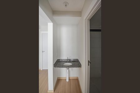 Apartamento à venda com 35m², 2 quartos e sem vaga Apartamento à venda com 35m², 2 quartos e sem vagaBanheiro