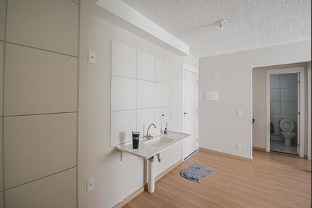 Apartamento à venda com 35m², 2 quartos e sem vaga Apartamento à venda com 35m², 2 quartos e sem vagaCozinha e Área de Serviço