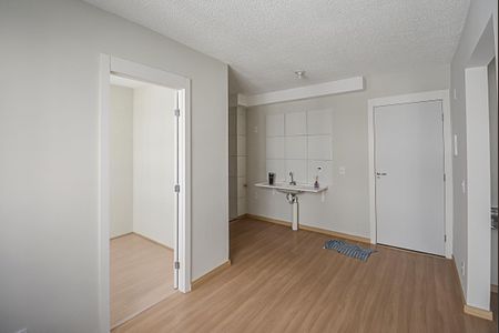 Apartamento à venda com 35m², 2 quartos e sem vaga Apartamento à venda com 35m², 2 quartos e sem vagaSala
