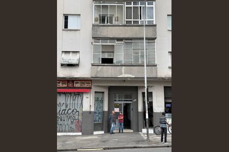 Studio à venda com 50m², 1 quarto e sem vaga Studio à venda com 50m², 1 quarto e sem vagaFachada