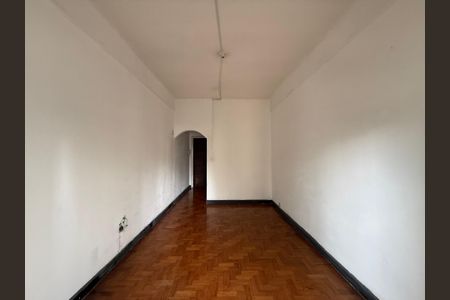 Studio à venda com 50m², 1 quarto e sem vaga Studio à venda com 50m², 1 quarto e sem vagaSala